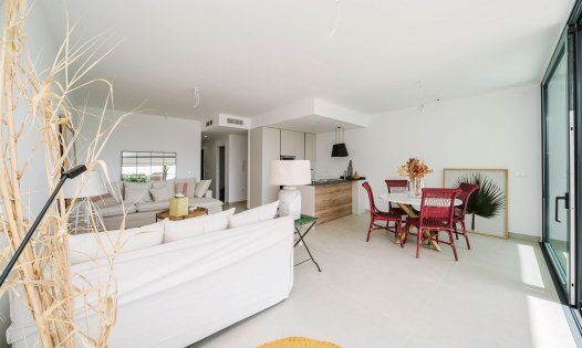 Segunda mano - Apartamentos -
Mar de Cristal