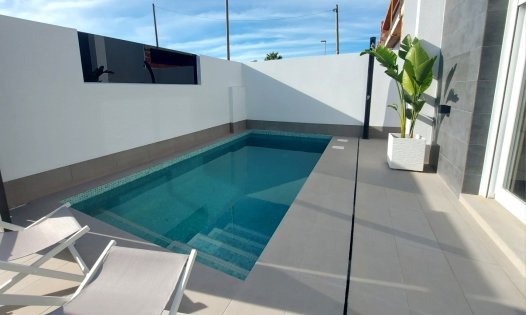 Resale - Villas -
Torre-Pacheco - Roldán