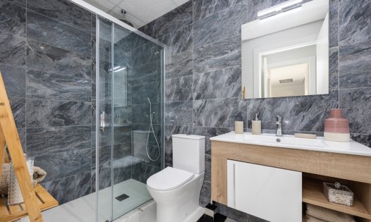 Segunda mano - Áticos -
San Miguel de Salinas