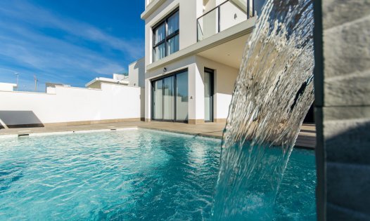 Resale - Villas -
San Miguel de Salinas