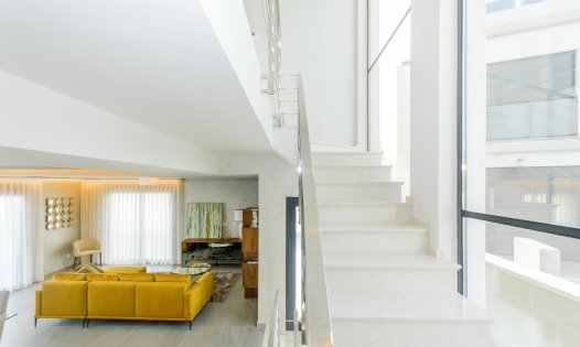 Herverkoop - Luxe villa's -
San Miguel de Salinas