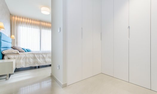 Herverkoop - Luxe villa's -
San Miguel de Salinas