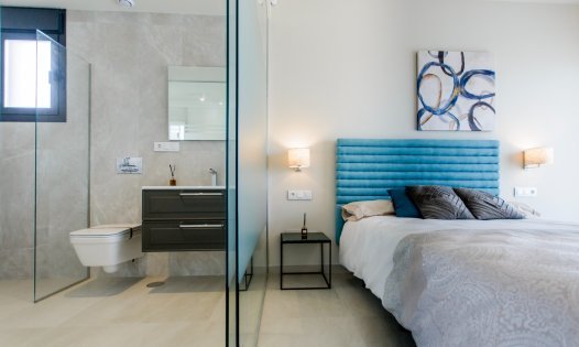 Herverkoop - Luxe villa's -
San Miguel de Salinas