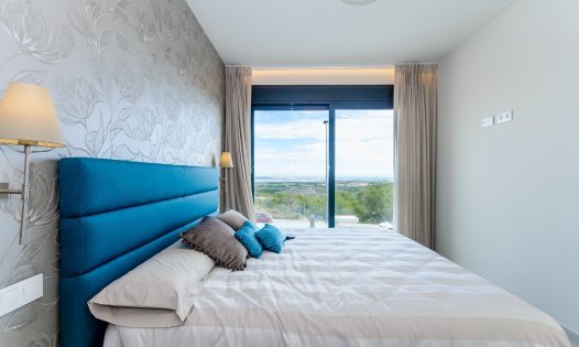 Herverkoop - Luxe villa's -
San Miguel de Salinas