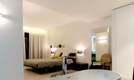 Videresalg - Luksusvillaer -
San Miguel de Salinas