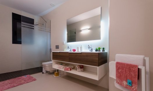 Videresalg - Luksusvillaer -
San Miguel de Salinas