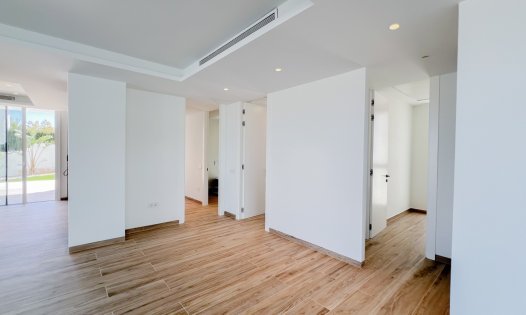 Resale - Luxury Villas -
Benissa