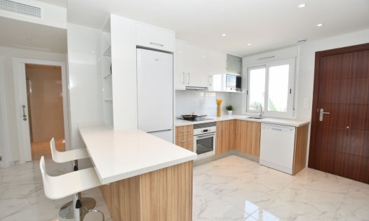 Wiederverkauf - Bungalows -
San Miguel de Salinas