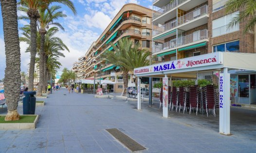 Resale - Apartments -
Torrevieja - Playa del Cura - Torrevieja