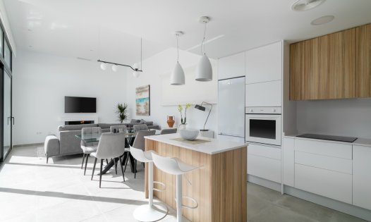 Wiederverkauf - Villen -
Calasparra