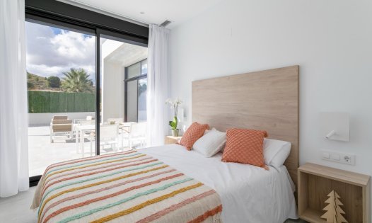 Wiederverkauf - Villen -
Calasparra