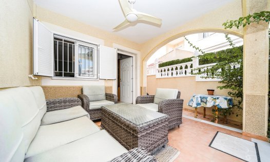 Videresalg - Rekkehus -
Orihuela Costa - ZENIAMAR