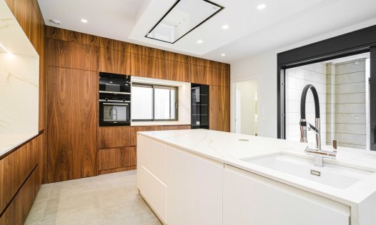 Herverkoop - Luxe villa's -
San Pedro del Pinatar