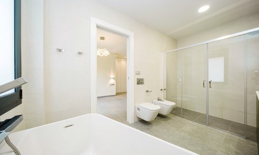 Herverkoop - Luxe villa's -
San Pedro del Pinatar