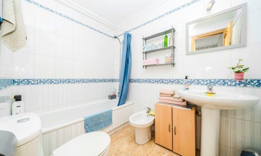 Resale - Apartments -
Torrevieja - Centro - Torrevieja