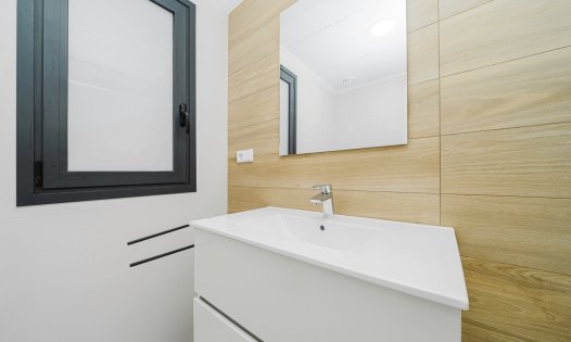 Resale - Villas -
Cox