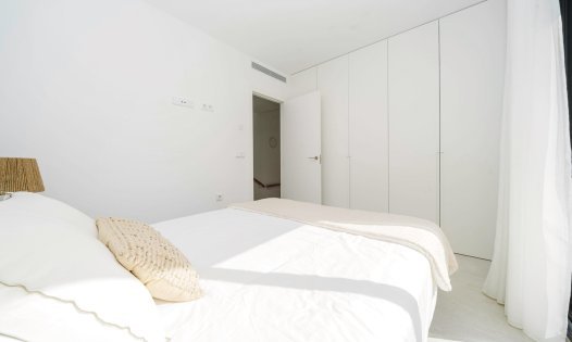 Resale - Villas -
Cox