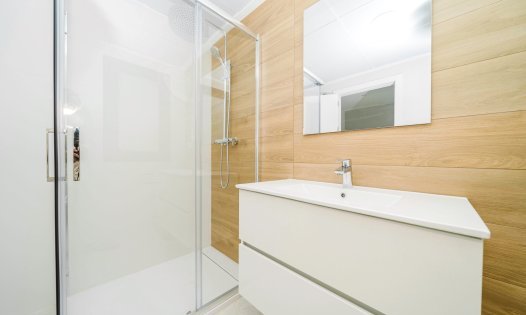 Resale - Villas -
Cox