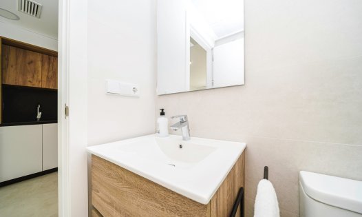 Resale - Villas -
Cox