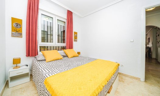 Resale - Apartments -
Orihuela Costa - Villamartín