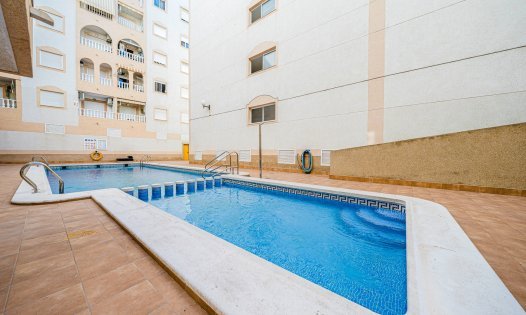 Resale - Apartments -
Torrevieja - Centro - Torrevieja