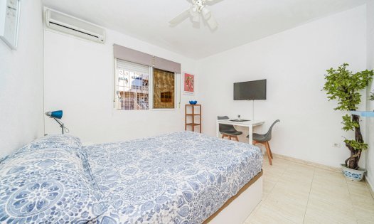 Resale - Apartments -
Torrevieja - Centro - Torrevieja