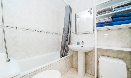 Resale - Apartments -
Torrevieja - Centro - Torrevieja