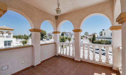 Resale - Villas -
Pilar de la Horadada - Pinar de Campoverde