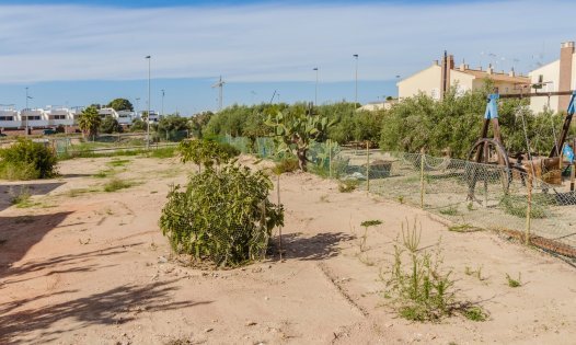 Segunda mano - Parcelas -
San Javier