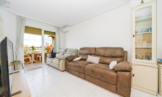 Återförsäljning - Lägenheter -
Torrevieja