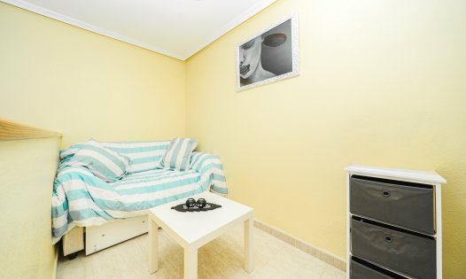 Videresalg - Rekkehus -
Orihuela Costa - ZENIAMAR