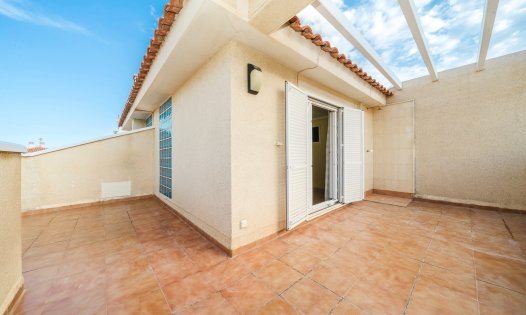 Videresalg - Rekkehus -
Orihuela Costa - ZENIAMAR