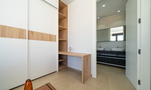 Resale - Villas -
Orihuela Costa