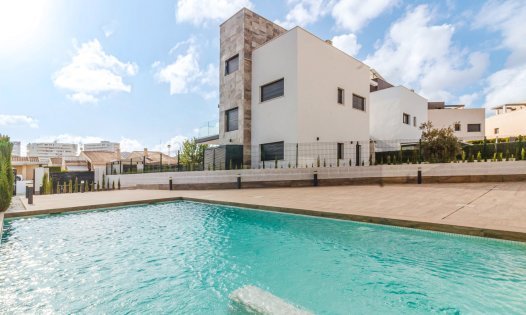 Segunda mano - Villas -
Cartagena - La Manga