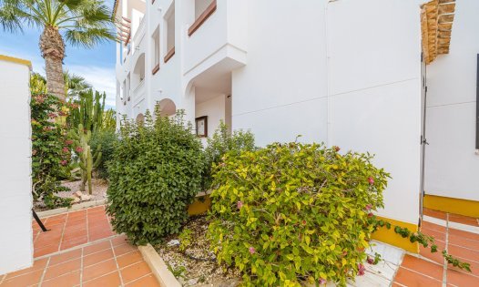 Resale - Apartments -
Orihuela Costa - Villamartín