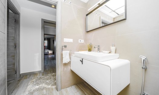 Herverkoop - Luxe villa's -
Torrevieja - Los Balcones - Torrevieja