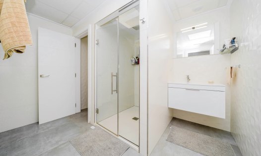 Herverkoop - Luxe villa's -
Torrevieja - Los Balcones - Torrevieja