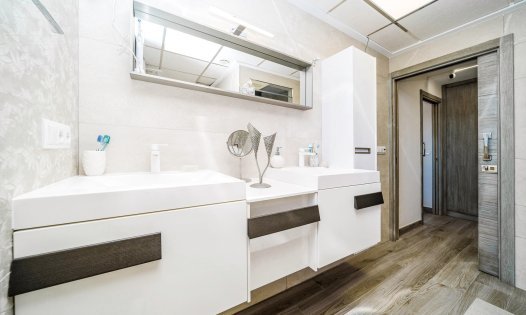 Herverkoop - Luxe villa's -
Torrevieja - Los Balcones - Torrevieja