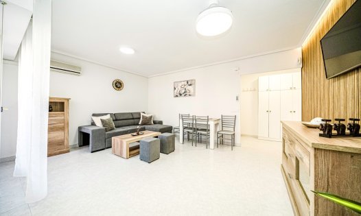 Resale - Apartments -
Torrevieja - Centro - Torrevieja