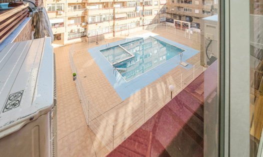 Resale - Apartments -
Torrevieja - Centro - Torrevieja
