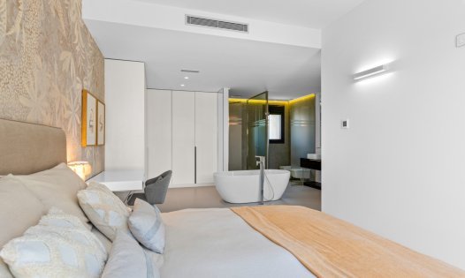 Resale - Luxury Villas -
Orihuela Costa - Aguamarina