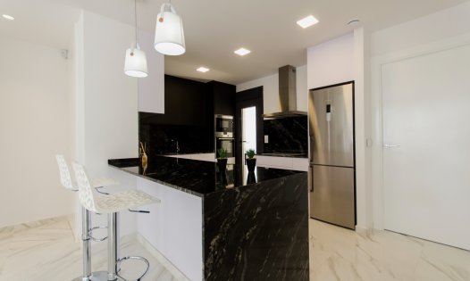 Återförsäljning - Villor -
San Miguel de Salinas