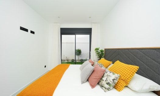 Resale - Villas -
San Pedro del Pinatar