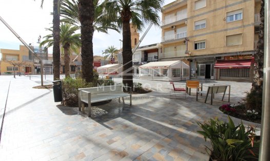 Återförsäljning - Villor -
Pilar de la Horadada - Mil Palmeras