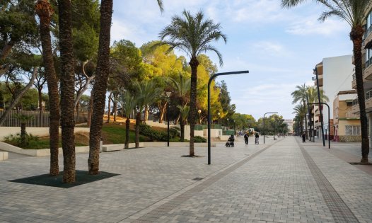 Resale - Apartments -
Guardamar del Segura - El Raso - Guardamar del Segura