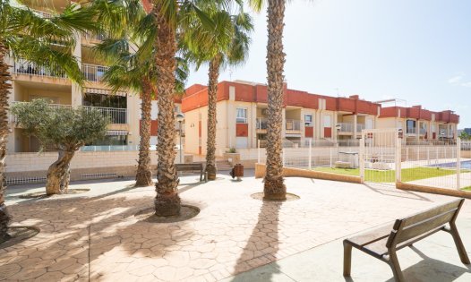 Resale - Apartments -
Orihuela Costa - Lomas de Cabo Roig