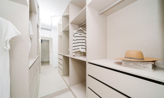 Resale - Penthouses -
Mar de Cristal