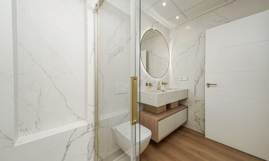 Segunda mano - Apartamentos -
La Manga