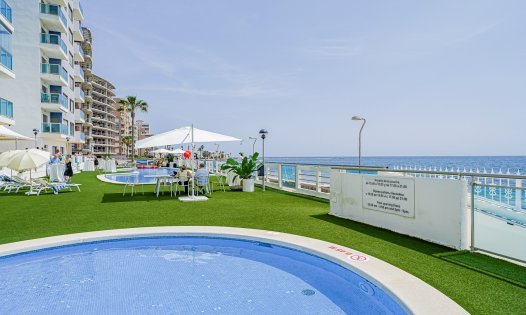 Segunda mano - Apartamentos -
La Manga