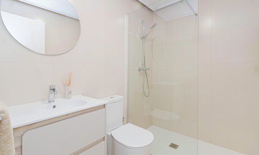 Resale - Apartments -
Orihuela Costa - Playa Flamenca